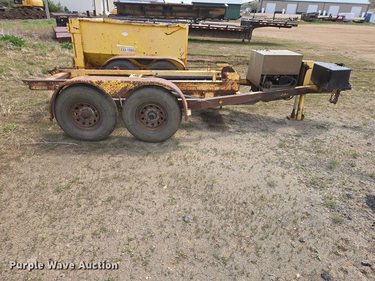 image for item ER1533 2001 EZ Rolloffs EZ12TR roll-off container trailer
