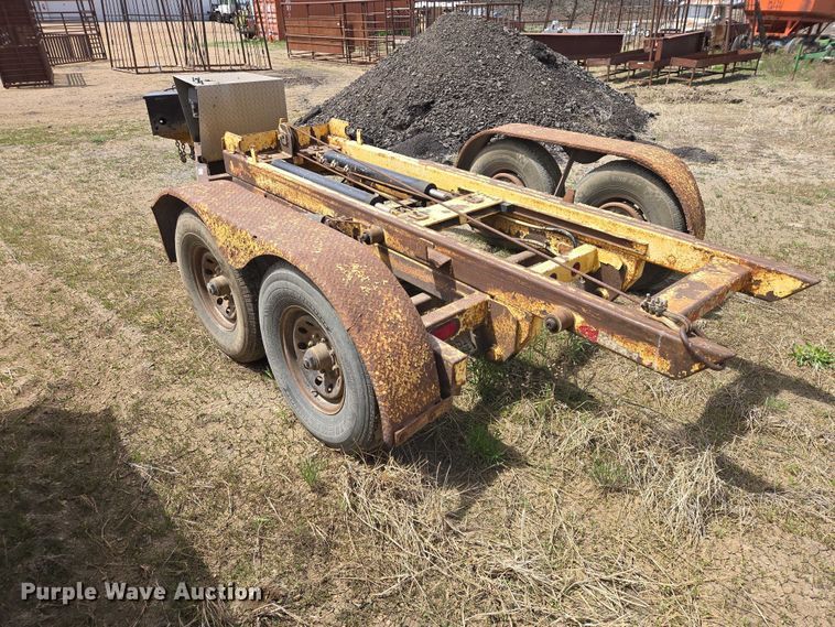 image for item ER1533 2001 EZ Rolloffs EZ12TR roll-off container trailer