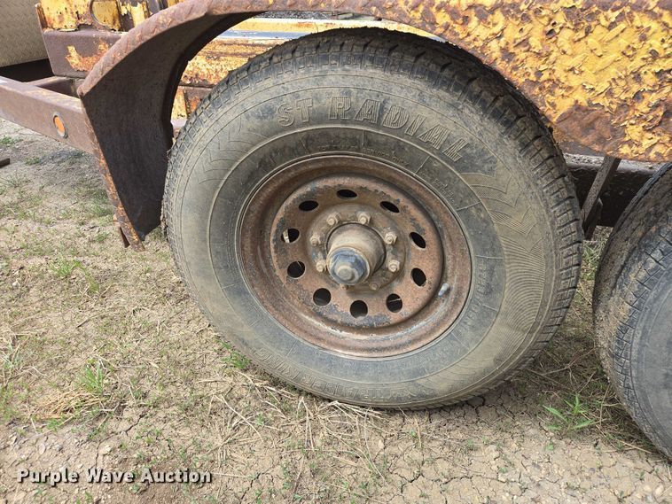 image for item ER1533 2001 EZ Rolloffs EZ12TR roll-off container trailer