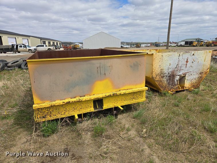image for item ER1533 2001 EZ Rolloffs EZ12TR roll-off container trailer