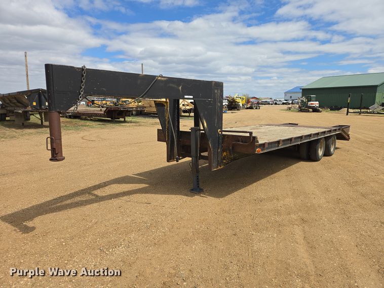 image for item ER1543 2006 Shop built equipment trailer
