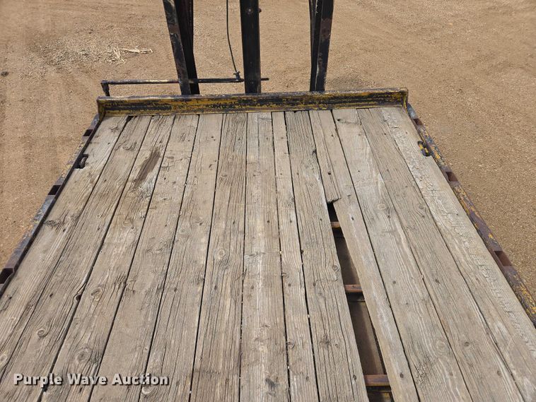 image for item ER1543 2006 Shop built equipment trailer