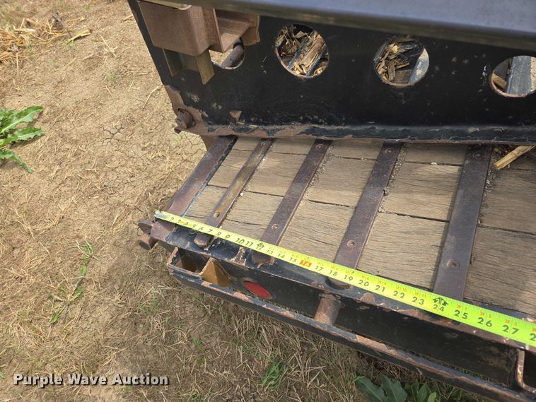 image for item ER1545 2002 Jet drop deck equipment trailer