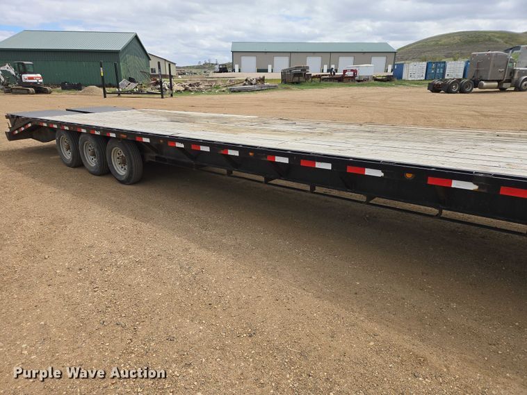 image for item ER1546 2015 Load Trail equipment trailer