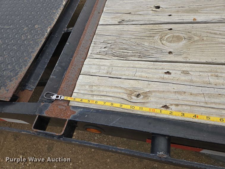 image for item ER1546 2015 Load Trail equipment trailer