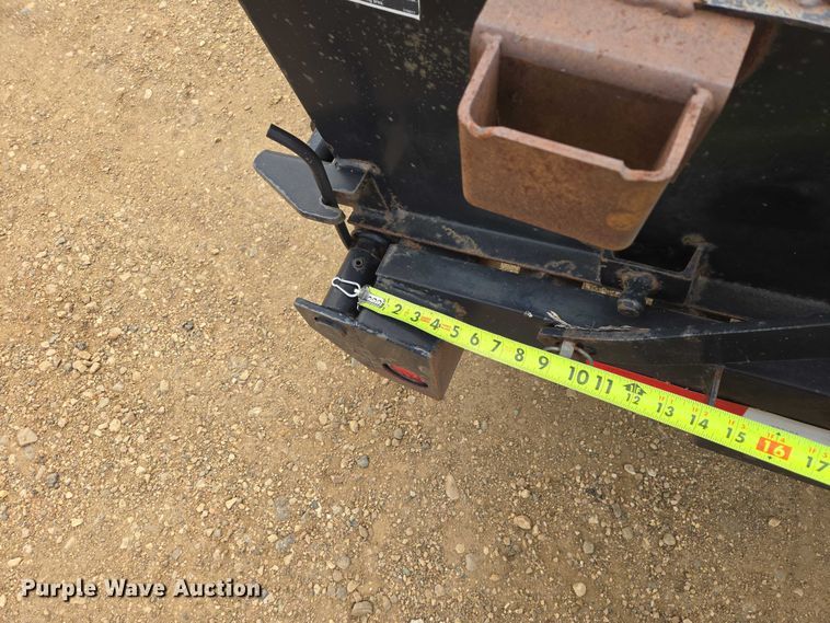 image for item ER1546 2015 Load Trail equipment trailer