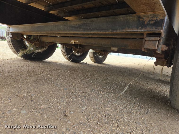 image for item ER1546 2015 Load Trail equipment trailer