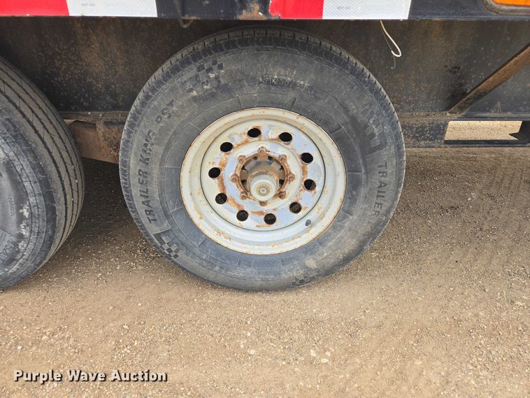 image for item ER1546 2015 Load Trail equipment trailer