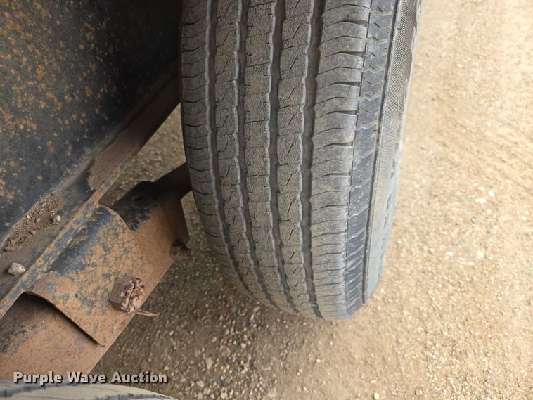 image for item ER1546 2015 Load Trail equipment trailer