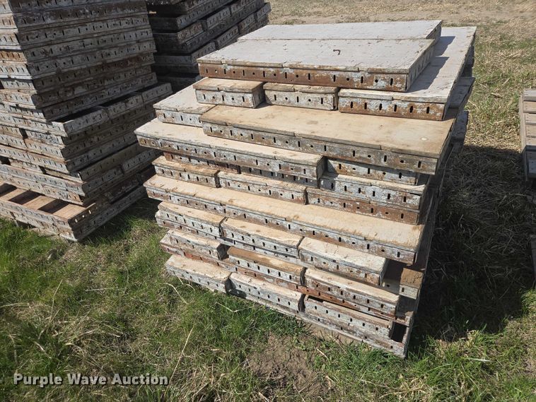 image for item ER1559 (6) pallets of concrete forms