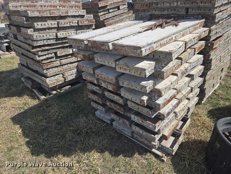 image for item ER1559 (6) pallets of concrete forms