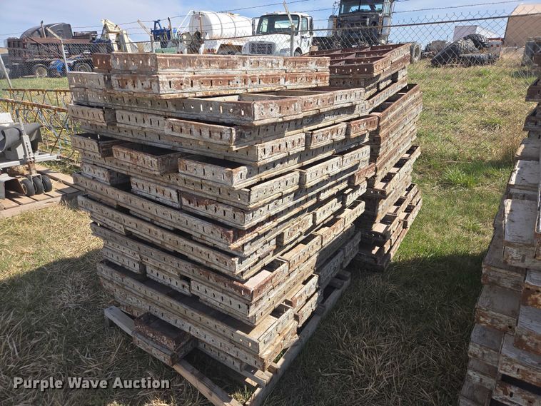 image for item ER1559 (6) pallets of concrete forms