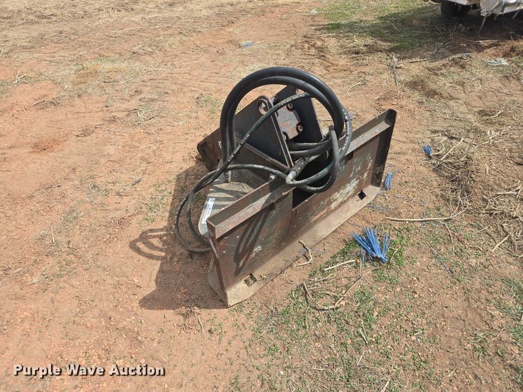 image for item ER1560 Bobcat 2560 6 skid steer breaker