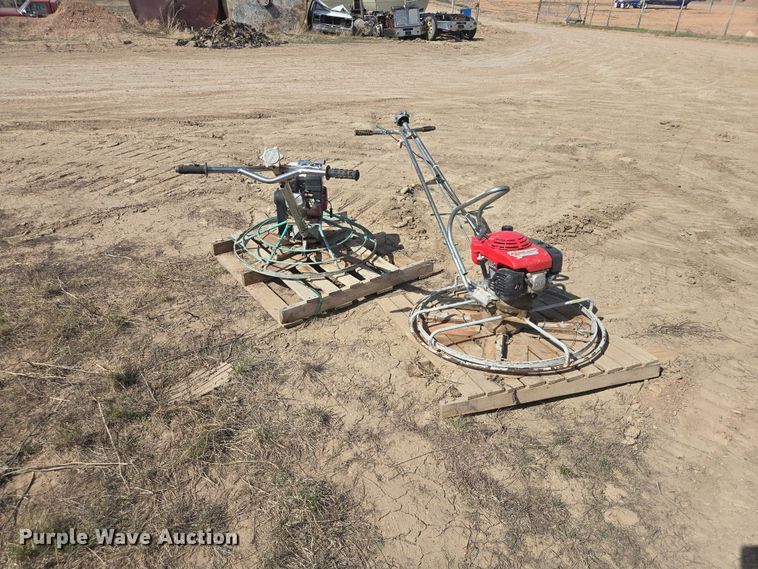 image for item ER1566 (2) power trowels