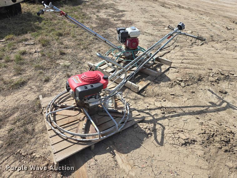 image for item ER1566 (2) power trowels