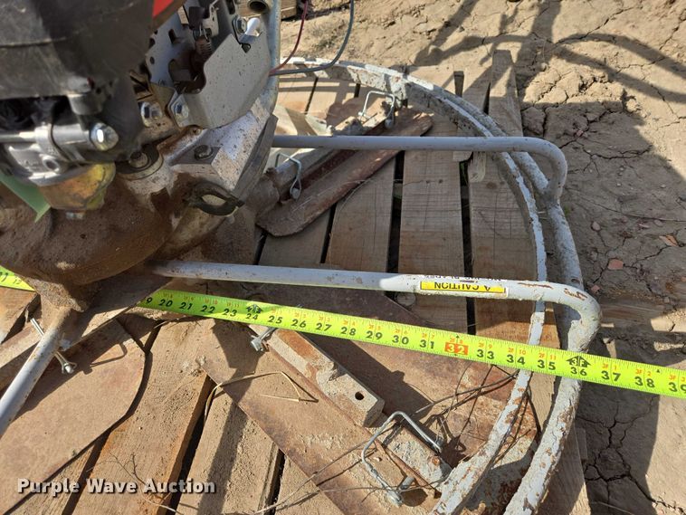 image for item ER1566 (2) power trowels