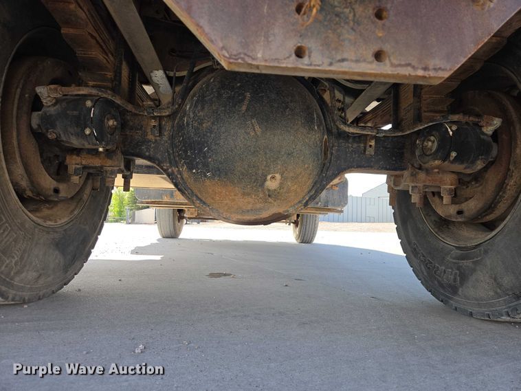 image for item ER1568 1991 Ford F800 dump truck