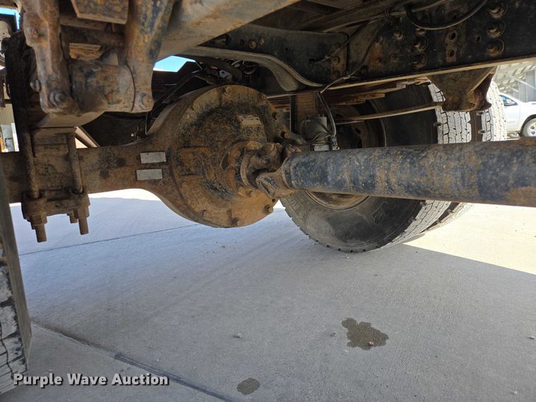 image for item ER1568 1991 Ford F800 dump truck