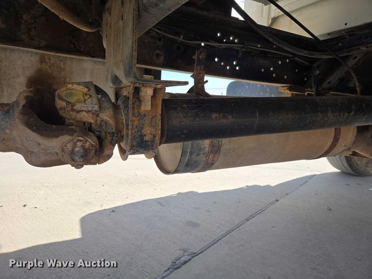 image for item ER1568 1991 Ford F800 dump truck