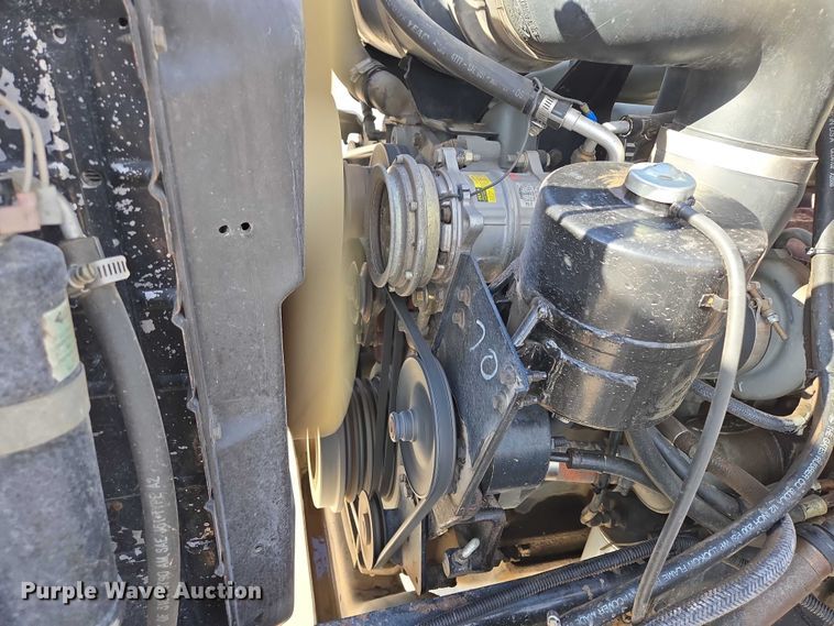 image for item ER1568 1991 Ford F800 dump truck