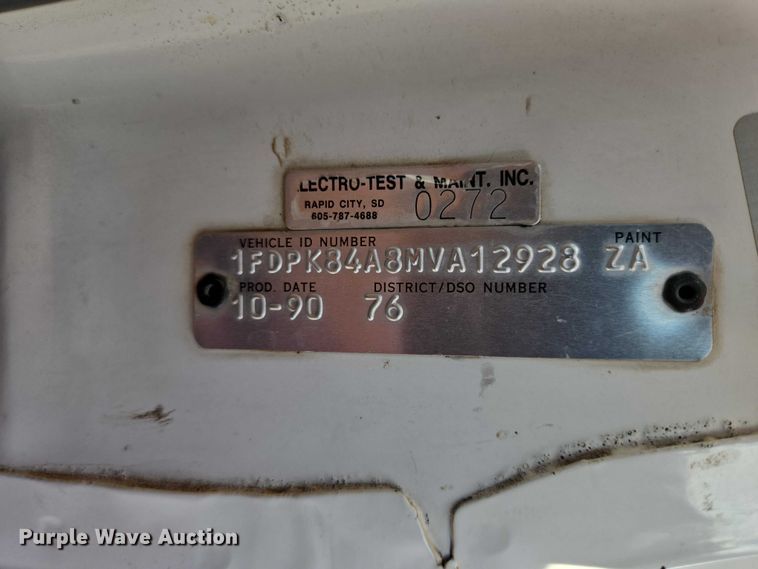 image for item ER1568 1991 Ford F800 dump truck