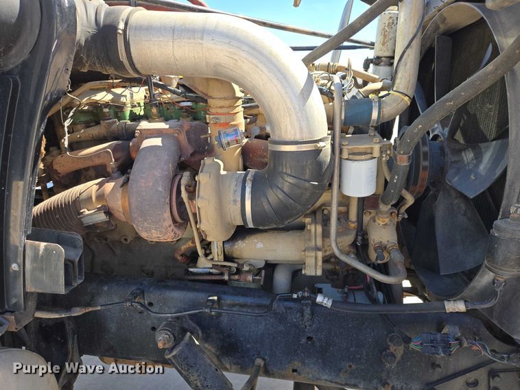 image for item ER1569 1986 GMC General semi truck