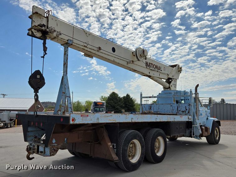image for item ER1570 1981 GMC Brigadier crane truck