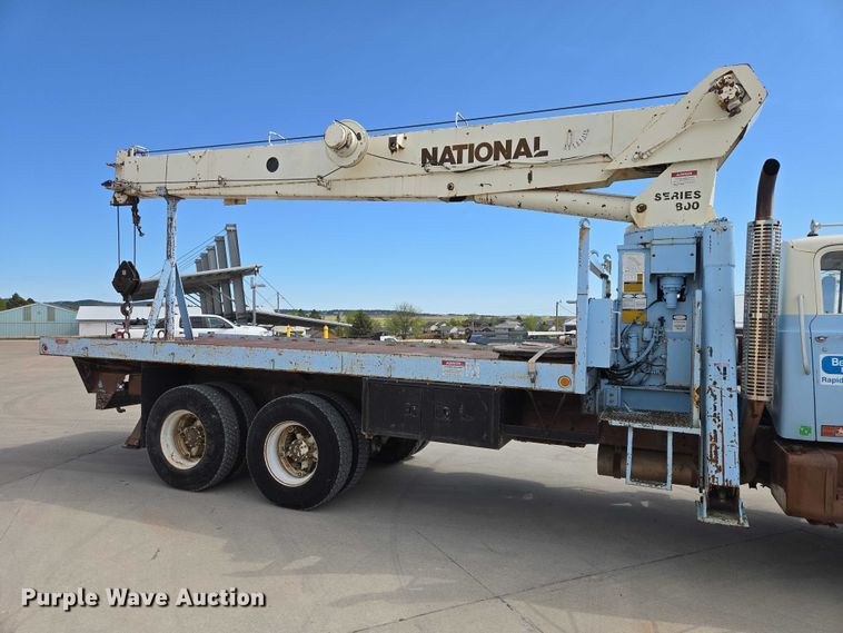 image for item ER1570 1981 GMC Brigadier crane truck