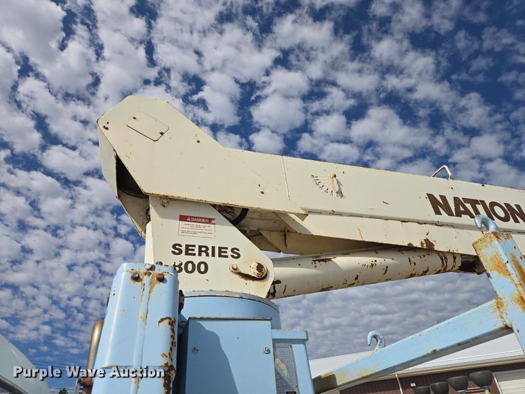 image for item ER1570 1981 GMC Brigadier crane truck