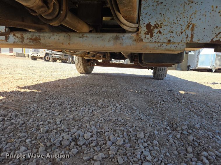 image for item ER1571 1981 GMC C7500 bucket truck