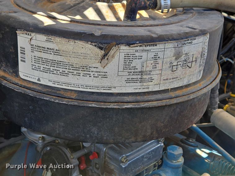 image for item ER1571 1981 GMC C7500 bucket truck