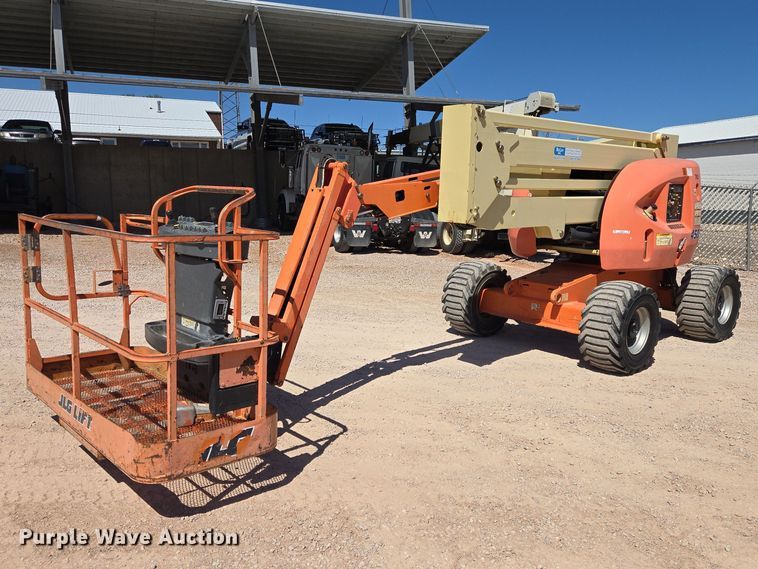 image for item ER1572 2008 JLG 450AJ boom lift