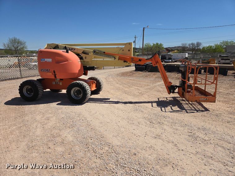 image for item ER1572 2008 JLG 450AJ boom lift