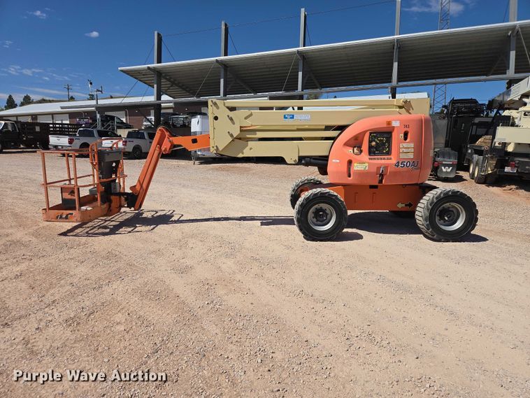 image for item ER1572 2008 JLG 450AJ boom lift