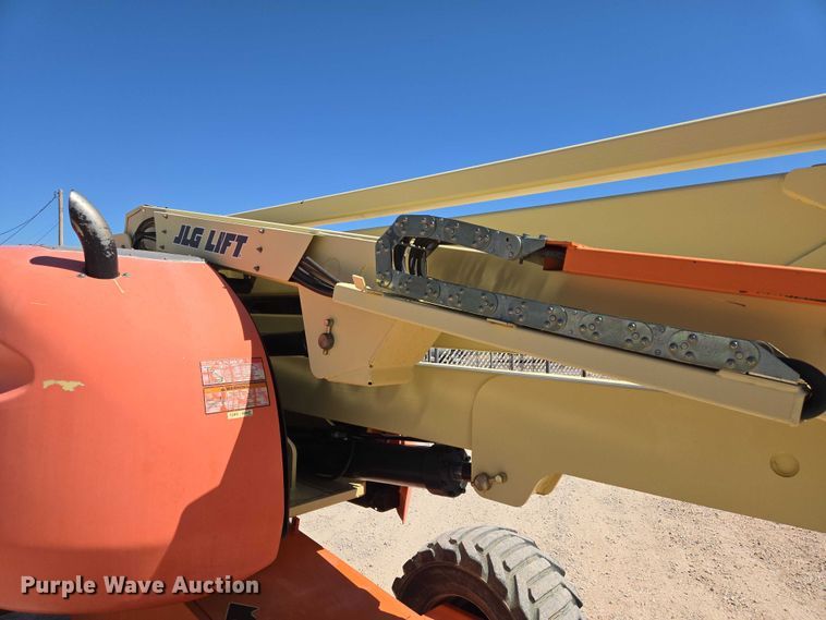 image for item ER1572 2008 JLG 450AJ boom lift