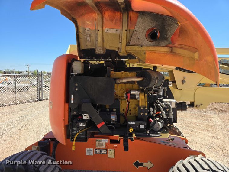 image for item ER1572 2008 JLG 450AJ boom lift