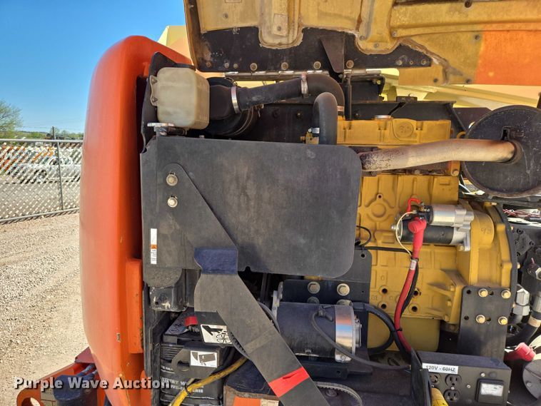 image for item ER1572 2008 JLG 450AJ boom lift