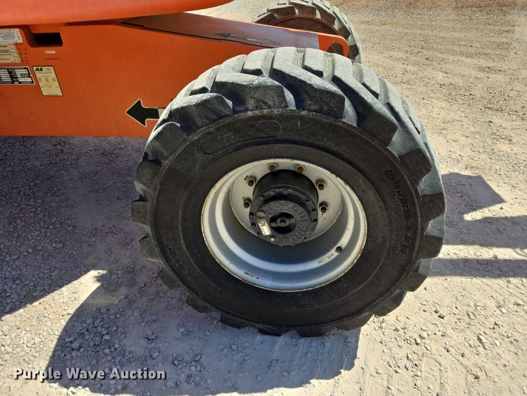 image for item ER1572 2008 JLG 450AJ boom lift
