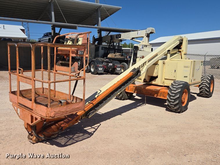 image for item ER1573 1993 JLG 60HA boom lift