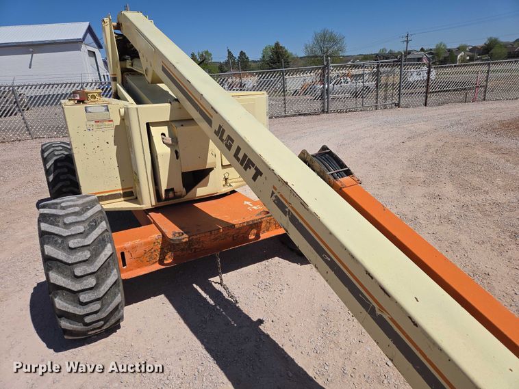 image for item ER1573 1993 JLG 60HA boom lift