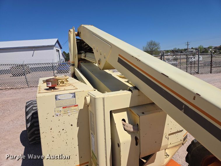 image for item ER1573 1993 JLG 60HA boom lift