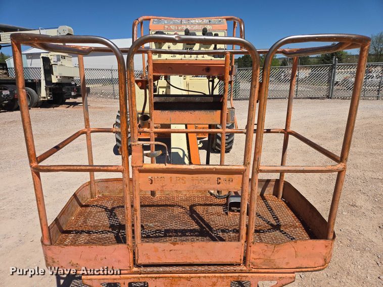 image for item ER1573 1993 JLG 60HA boom lift