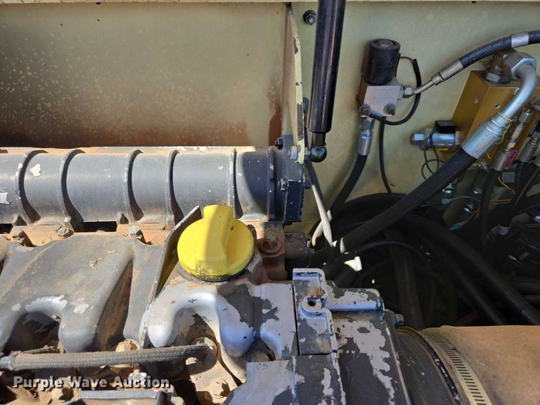 image for item ER1573 1993 JLG 60HA boom lift
