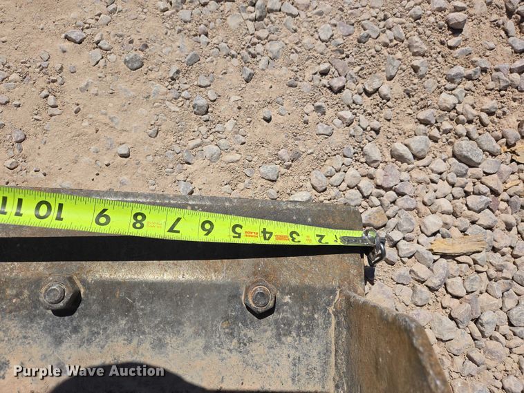 image for item ER1574 2006 Case 435 skid steer loader