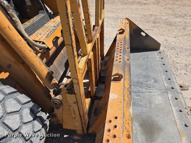 image for item ER1574 2006 Case 435 skid steer loader