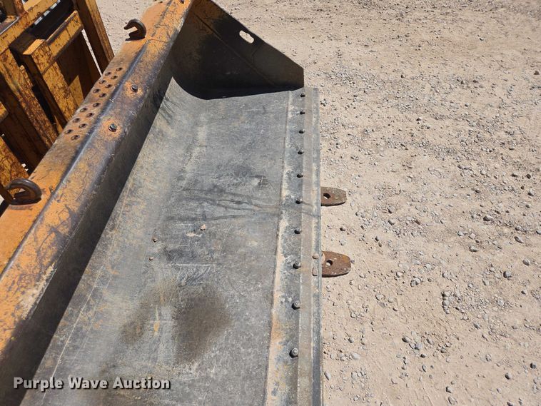 image for item ER1574 2006 Case 435 skid steer loader