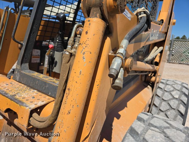 image for item ER1574 2006 Case 435 skid steer loader