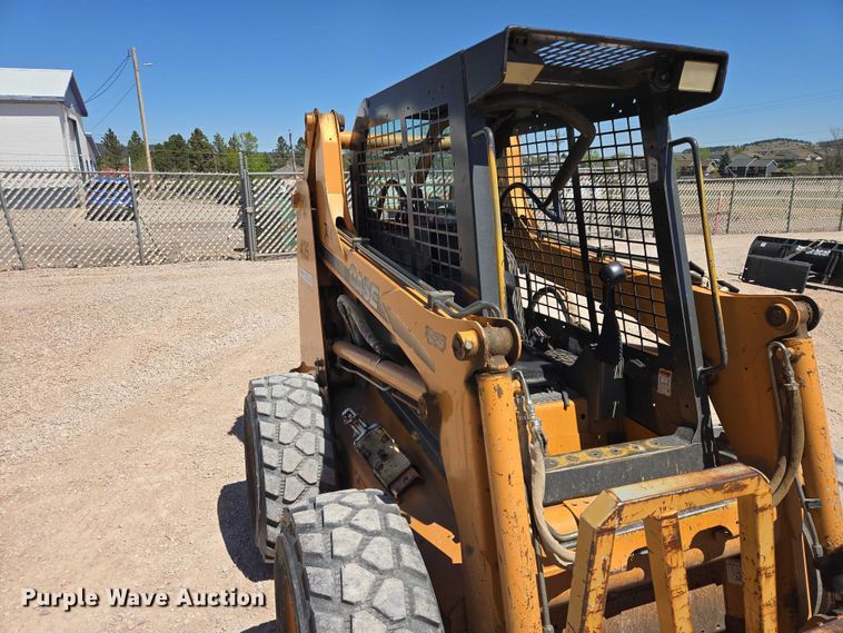 image for item ER1574 2006 Case 435 skid steer loader
