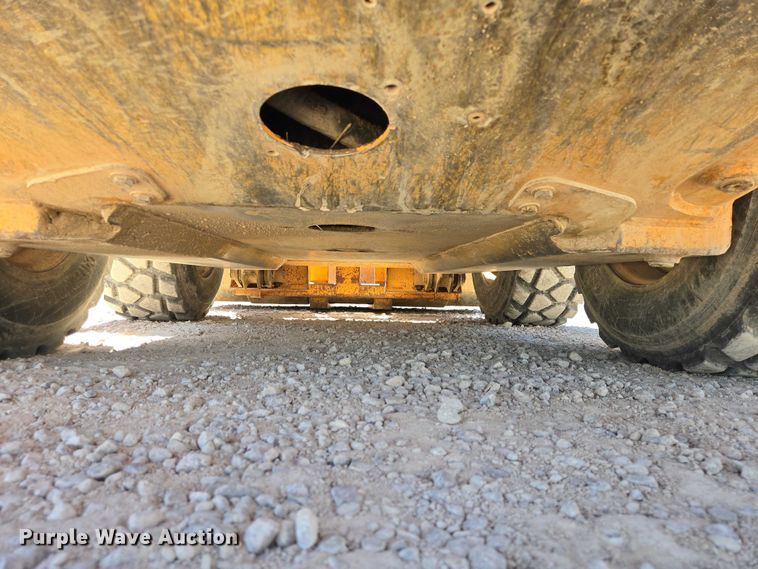 image for item ER1574 2006 Case 435 skid steer loader