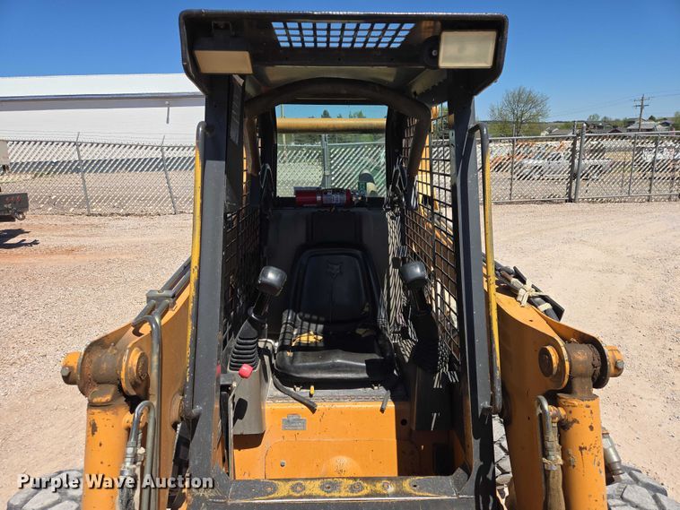 image for item ER1574 2006 Case 435 skid steer loader